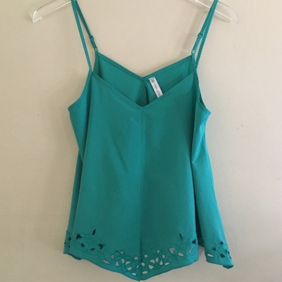 Fabletics Flowy Top - Picture 4 of 5